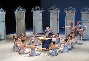 Ballet Premiere: 12 Dancing Princesses